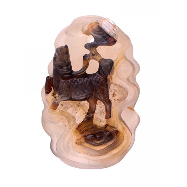 CHINESE CARVED AGATE PENDANT Image
