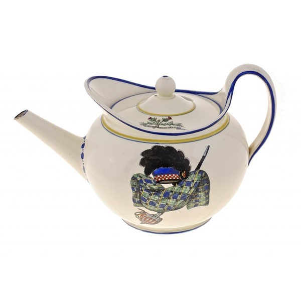 WEDGWOOD QUEENSWARE TEAPOT AND COVER Image