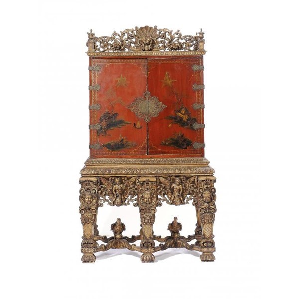A WILLIAM III SCARLET JAPANNED CABINET Image