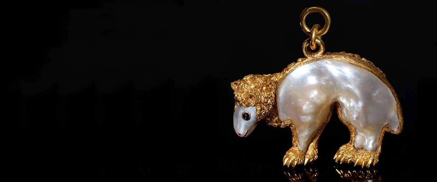 December sheep jewellery Slide Image