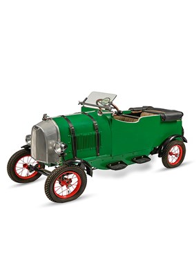 October Fine Art, Antiques & Collectors Sale Image